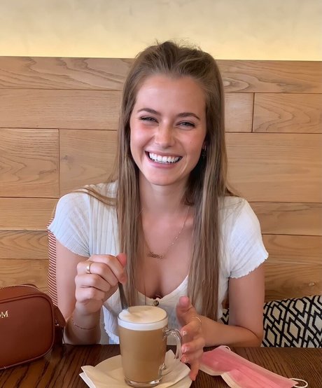 Jeanni Mulder onlyfans pics nude