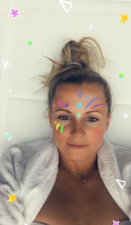 Julia Simic onlyfans sex leak