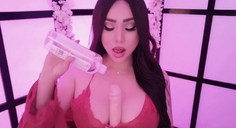 Annie Luminoso onlyfans photo