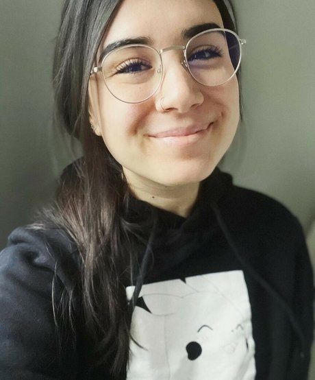 ShiningEdith only fans leaks