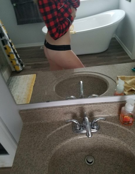 Grabymyneckk new onlyfans