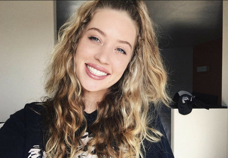 Audsmjones onlyfans model