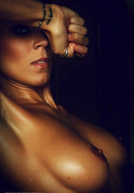 Axiniadroplet only fans photos