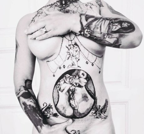 Mira Cuckold onlyfans porno