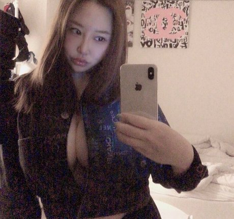 Uelee leak onlyfans nude