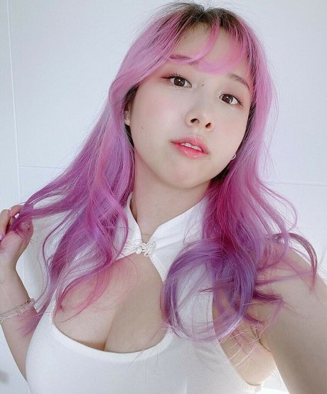 Starsmitten Celine onlyfans nude content