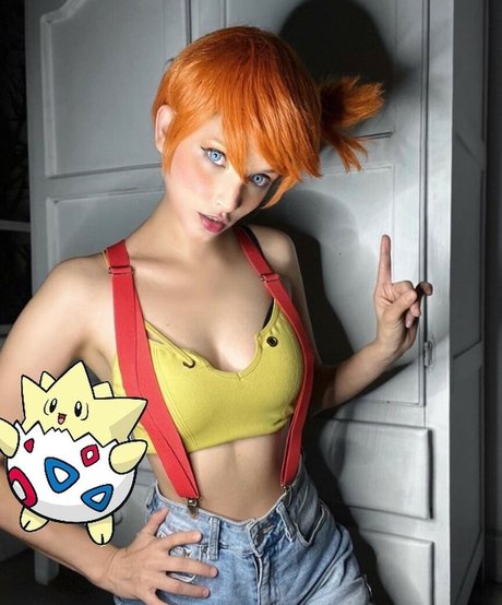 Elia Fery onlyfans photos