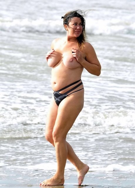 Lisa Appleton onlyfans leak naked