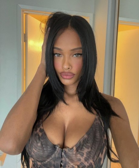 Vinetria onlyfans leakd