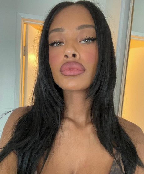 Vinetria onlyfans leaks xxx