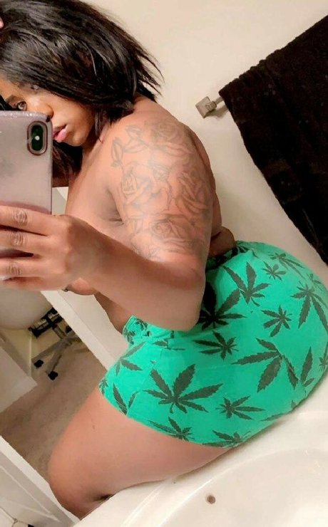 Juicy Quin only fans leaks