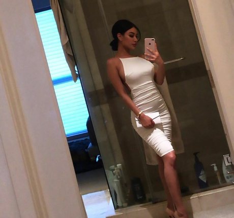 Ellie Lou onlyfans leams