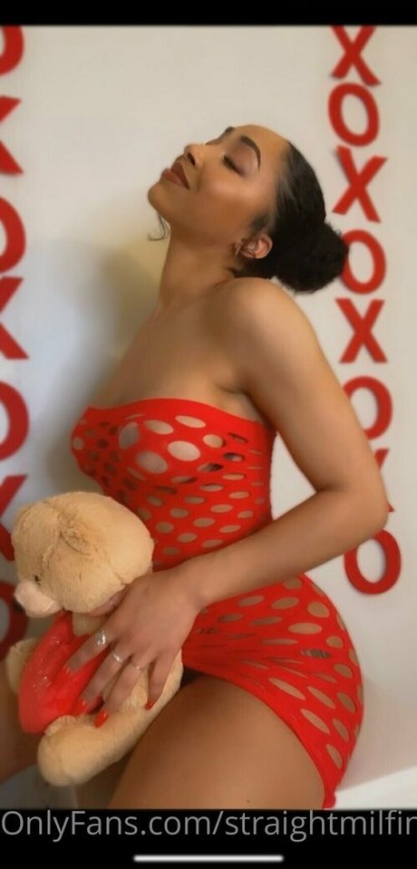 Straightmilfin onlyfans leaks