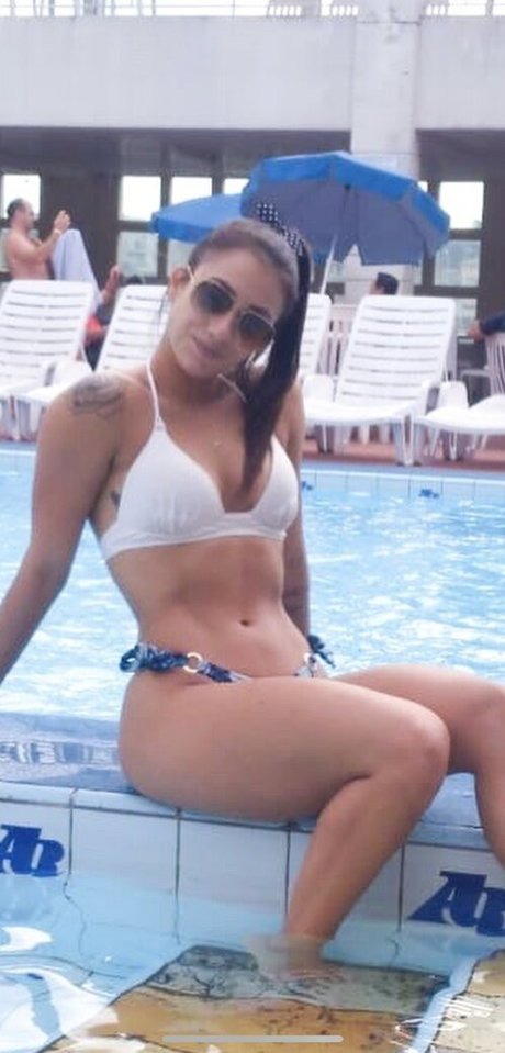 Julia Abade onlyfans nsfw