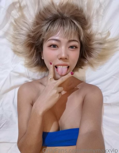 Minymaxxvip onlyfans boobs