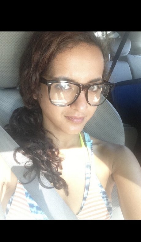 Eden Mama onlyfans leaks