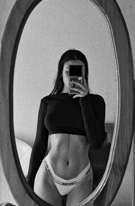 Flor Laneve leaked onlyfans nudes