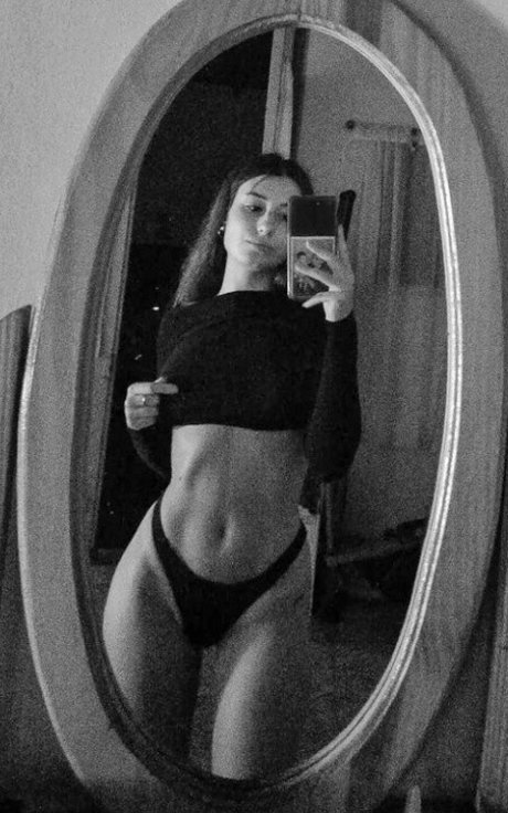 Flor Laneve onlyfans leaks nude