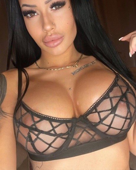 Magyarficial onlyfans nude