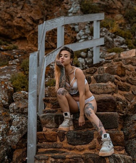 pandatylr is on onlyfans