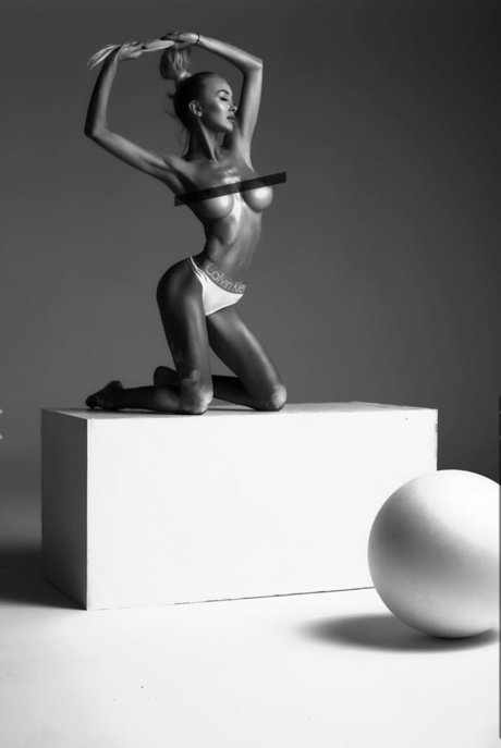 Julia Dybowska onlyfans leaked sex