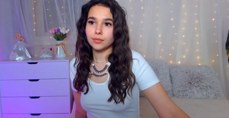 Sabina Zara naked onlyfans leak