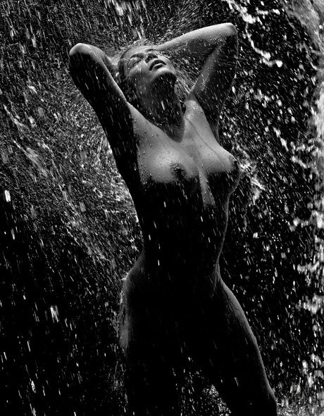 Indira Weis onlyfans model