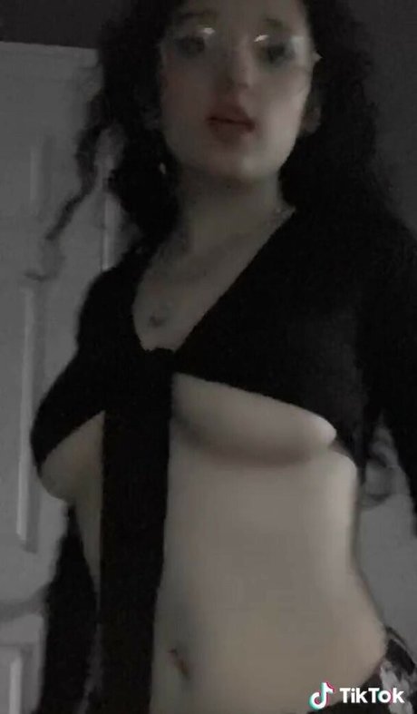 fatripsmyguy onlyfans porn leaks