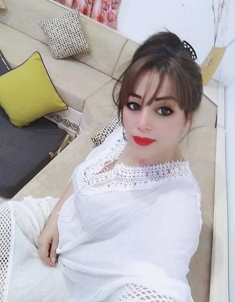 Aida Saad onlyfans naked leaked