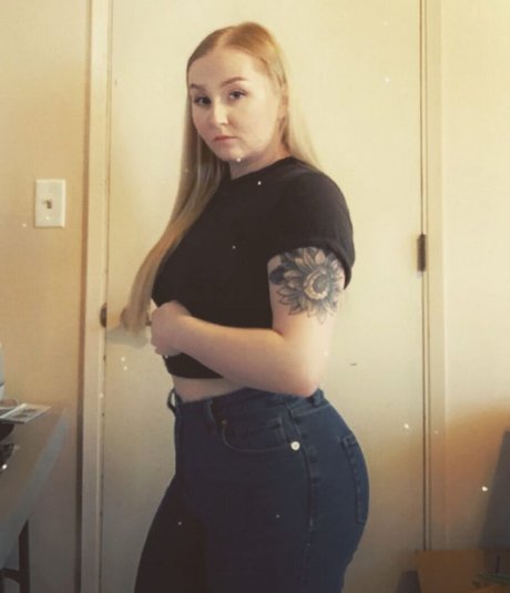 AshlieEstle joi onlyfans