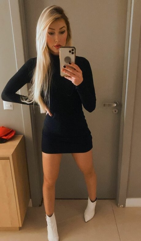 Adri Freitag onlyfans lean