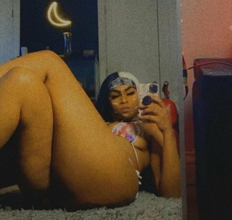 Tenuzen naked onlyfans leak