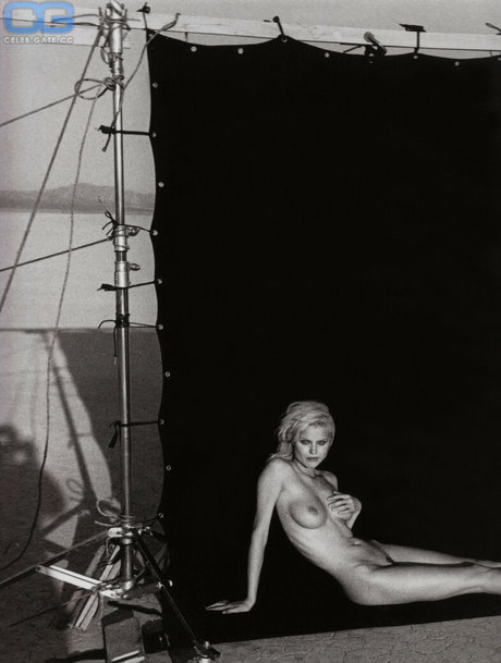 Eva Herzigova onlyfans de