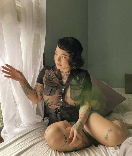 JJ Anga only fans photos