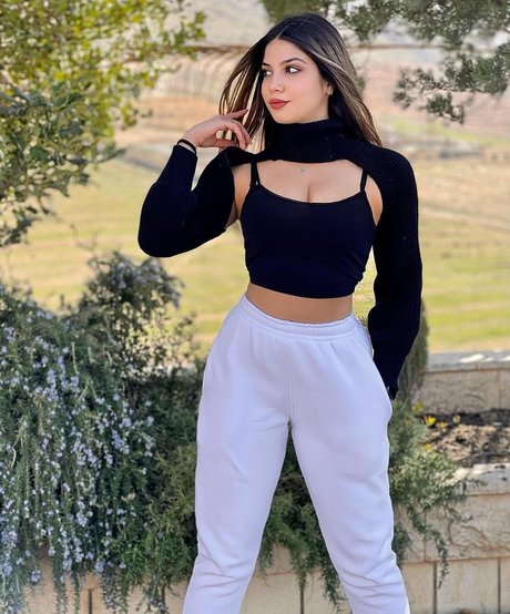 Gaelle Fares only fans photos