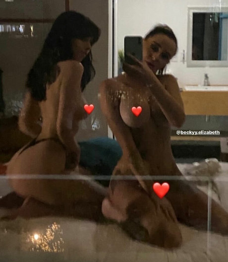 twobsandabod naked on onlyfans