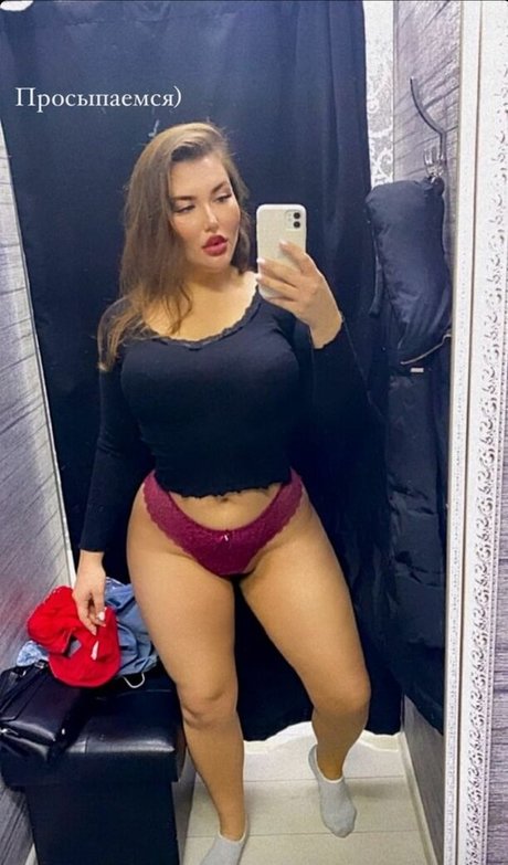Albina Gladkikh onlyfans full
