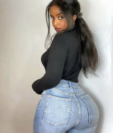 Rediet Birhane strip onlyfans