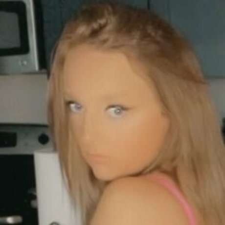 Angel Peach onlyfans.