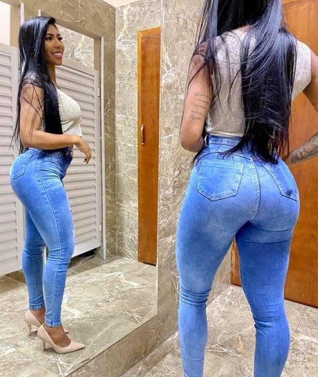 Julha Souza leaks onlyfans