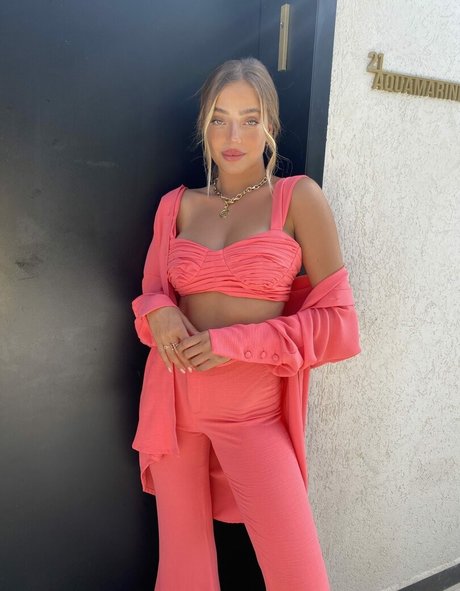 Noy Hadar Karako topless onlyfans