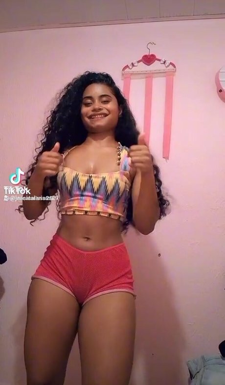 Jessica Larrisa29 onlyfans free