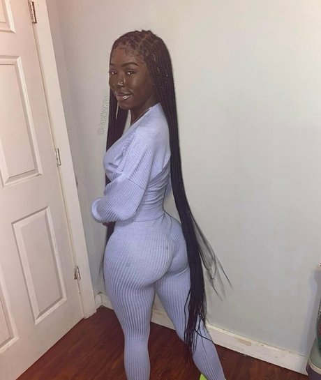 Cyn Kaine onlyfans pics nude