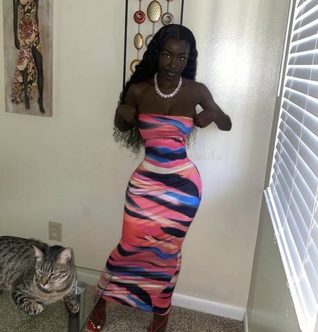 Cyn Kaine onlyfans leaked nudes