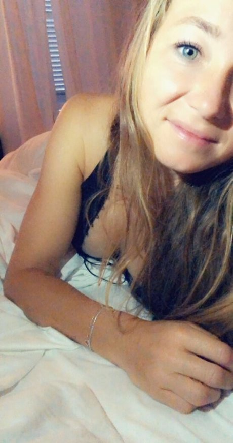 Julia Glushko onlyfans leaks xxx