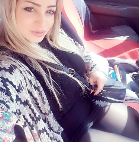 Wafa Kolsi new onlyfans leaks