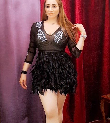 Wafa Kolsi strip onlyfans