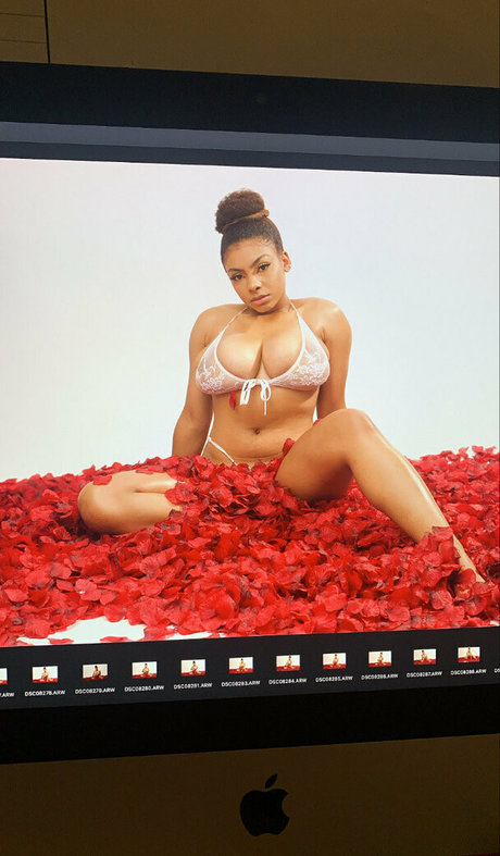 Julie Silver onlyfans nudes