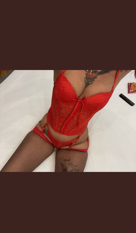 Nemes Vivien onlyfans model