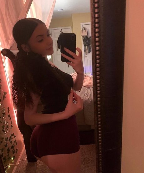 pixzn onlyfans images